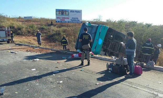 RTEmagicC_20170619084715573088u.jpg Tragédia: Dono da Banda desejo de Mulher está entre os 11 mortos em acidente com ônibus