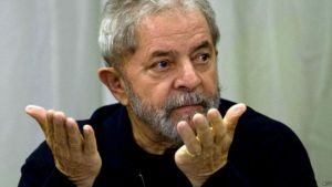 Lula-da-Silva-300x169 Por determinação de Moro, Banco Central bloqueia mais de R$ 606 mil de Lula