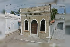 camara_de_vereadores_de_cabedelo_faichada-300x200 Ex-presidente da Câmara Municipal é acusado de transferir R$ 226 mil para conta da mãe