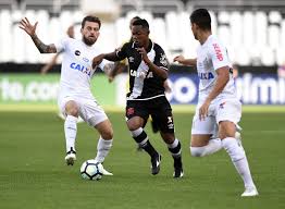 download-2-1 Em jogo equilibrado, Vasco empata com o Santos no Nilton Santos
