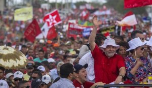 lula-300x173 Brecha na Lei da Ficha Limpa pode beneficiar Lula na eleição de 2018