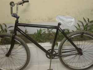 Preso-com-10-kg-maconha-jovem-que-usava-bicicleta-para-delivery-de-drogas-300x225 Preso com 10 kg maconha jovem que usava bicicleta para 'delivery' de drogas