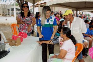 Serviço-Saúde-PMM-300x199 Prefeita Anna Lorena participa de evento para entrega de filtros de cerâmica e maquina Ensiladeira