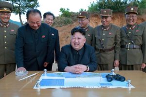 coreia-do-norte-300x200 Coreia do Norte atingiu capacidade de produzir mísseis nucleares, diz jornal