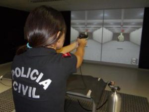 policia-civil-300x225 Policiais civis recebem treinamento com simulador móvel de tiro em Monteiro