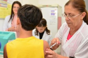 1484740616154-vacina-hpv-300x200 Campanha de Multivacinação inicia nesta segunda-feira na Paraíba