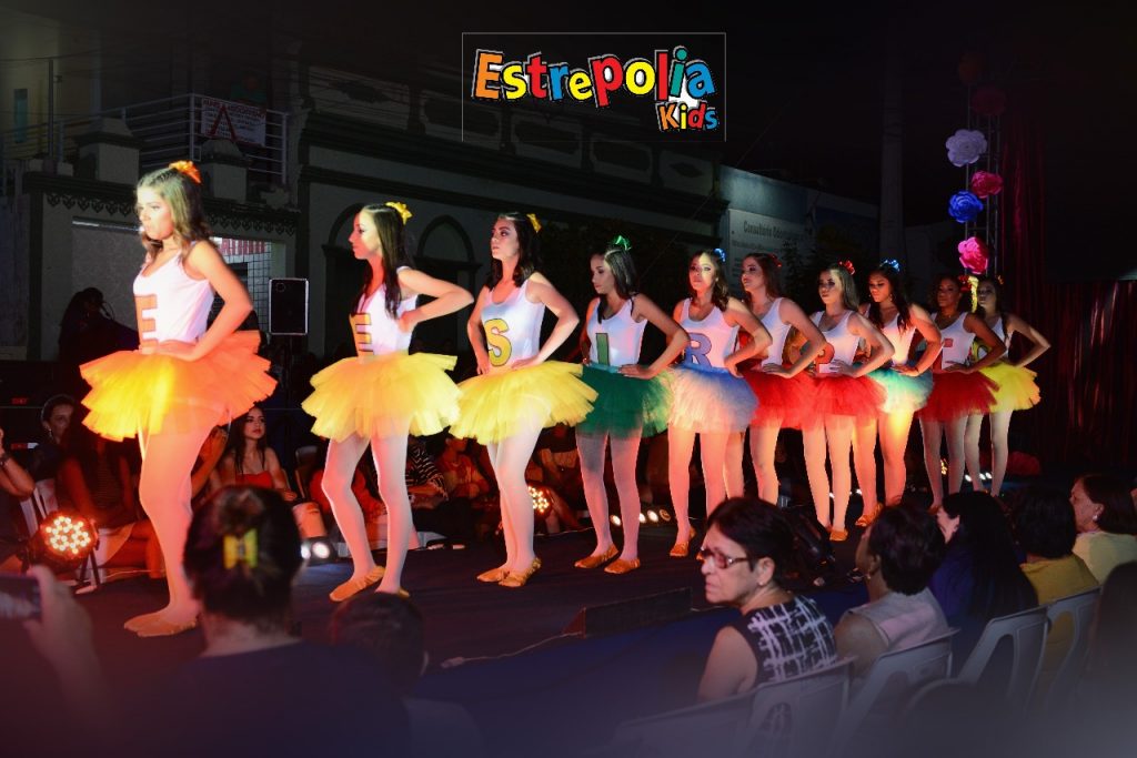2bbb0c46-85c8-43b5-b161-447b06975cb9-1024x683 Confira como foi o desfile da Loja da Estrepolia Kids em Monteiro.