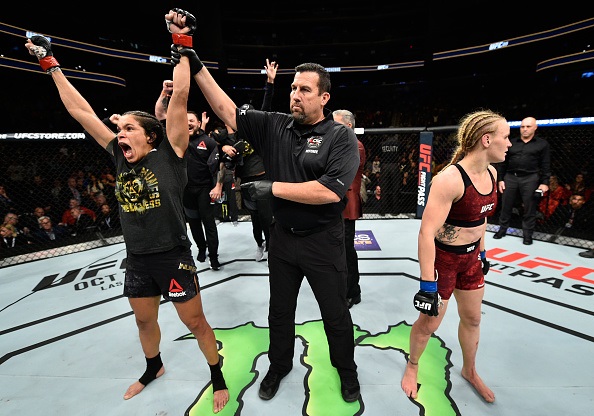 GettyImages-8451142104545 Monteirense Amanda Nunes vence Valentina Shevchenko é mantem cinturão no UFC 215
