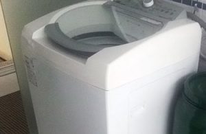 Dona-de-casa-morre-após-levar-choque-em-máquina-de-lavar-roupas-300x195 Menina morre após ser eletrocutada em tomada de máquina de lavar roupas em João Pessoa