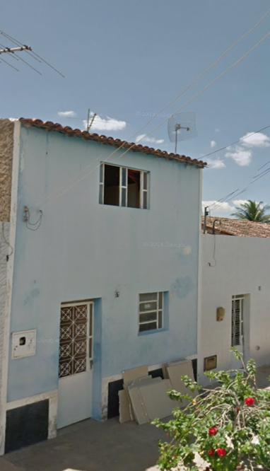 casa-venda-02 Vende-se Casa em Monteiro na Rua do Hospital Regional