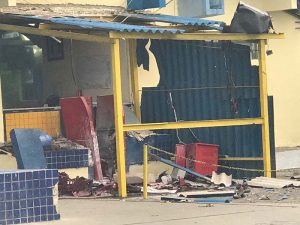 explosao1-300x225 Bando explode caixa eletrônico em Campina Grande