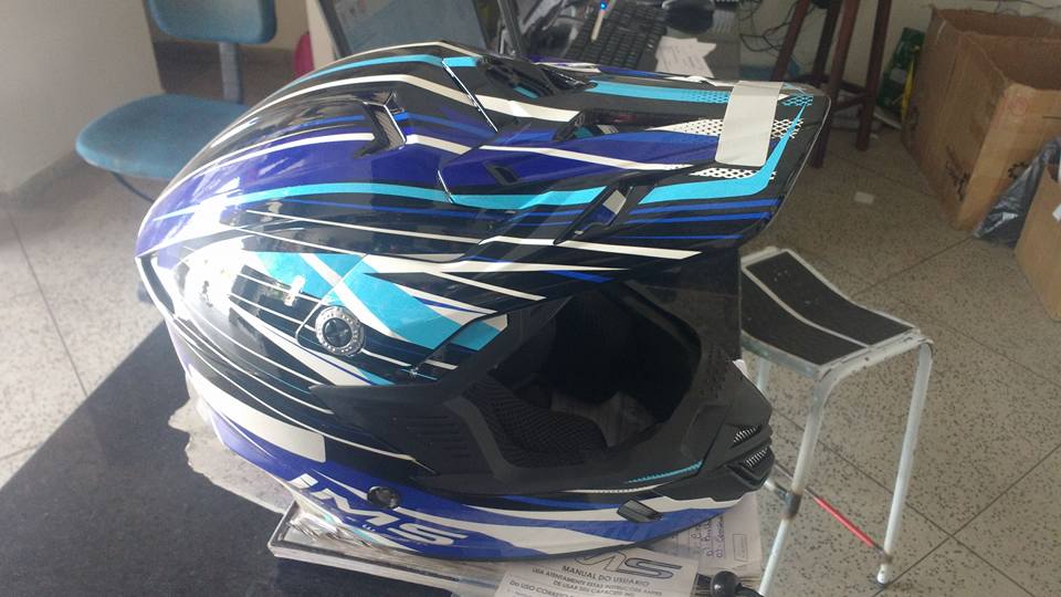 capacete Promoção na Vasconcelos Moto Peças e Retífica, em Monteiro