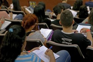 enen-300x200 Provas do Enem serão aplicadas neste domingo para mais de 189 mil estudantes paraibanos