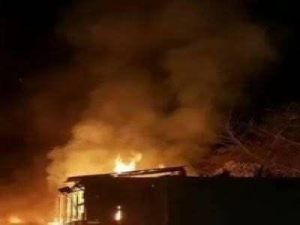 incendio-campina-300x225 Incêndio provocado por vela deixa mulher morta em Campina