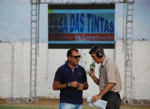 zz-300x218 Transmissão da MONTEIRO FM no futebol em Monteiro é um sucesso