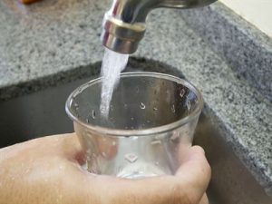 ÁguA-CAGEPA-PB-300x225 Cagepa suspende abastecimento de água em Campina Grande e mais oito municípios da Paraíba