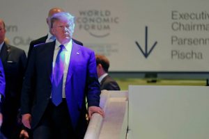 TRUMP-MUNDIAL-300x200 Fórum Econômico Mundial recebe Donald Trump com 'cabeça aberta'