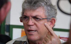 19-02-2018.210352_acouroaoaoa-300x189 Ministério Público pede a cassação e Ricardo pode ficar inelegível até 2026