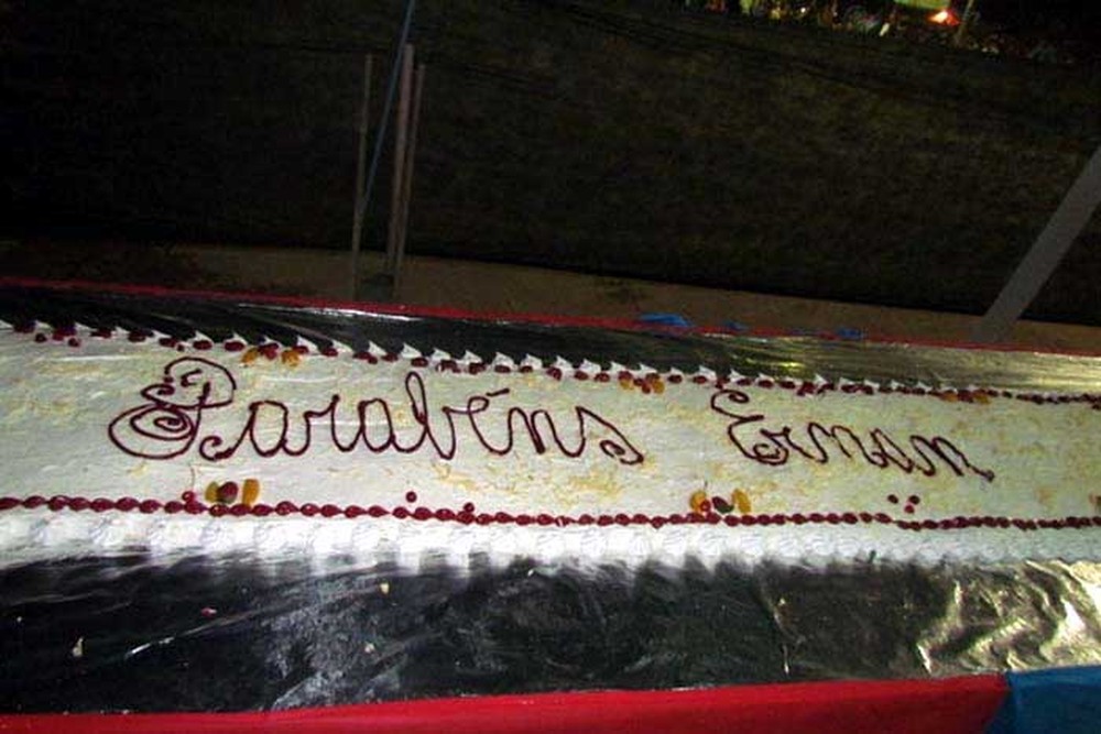 aqg309k33gep6zl-1 Ex-prefeito é condenado por desviar verba e comprar bolo de 21 metros para o próprio aniversário, em RO