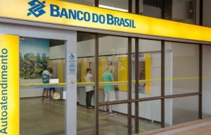 banco-do-brasil-750x480-300x192 Bancos reabrem ao meio-dia desta quarta