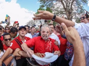 lula-em-monteiro-300x223 Supremo adia julgamento e proíbe prisão de Lula até o dia 4 de abril