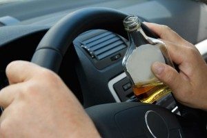 Entra-em-vigor-pena-maior-para-motorista-bêbado-300x200-300x200 Entra em vigor pena maior para motorista bêbado que mata em acidente