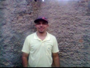 PSX_20180427_140757-300x226 Homem comete suicídio por meio de enforcamento em Monteiro