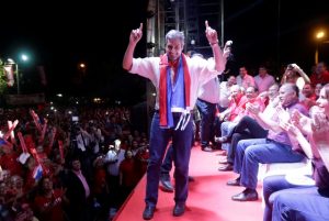 paraguay-election-300x201 Mario Benitez vence eleição no Paraguai e promete país sem divisões
