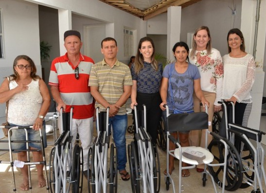 timthumb-24 Cidadãos monteirenses com necessidades especiais recebem apoio do município