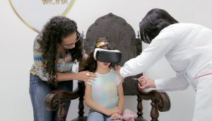 vr-vacina-300x171 Secretaria de Saúde de Zabelê usa realidade virtual para ajudar crianças a enfrentar medo de vacina
