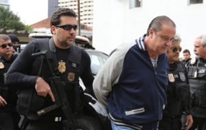 22-05-2018.111937_DESTAQUE-300x189 Justiça determina prisão, e João Cláudio Genu se entrega à polícia