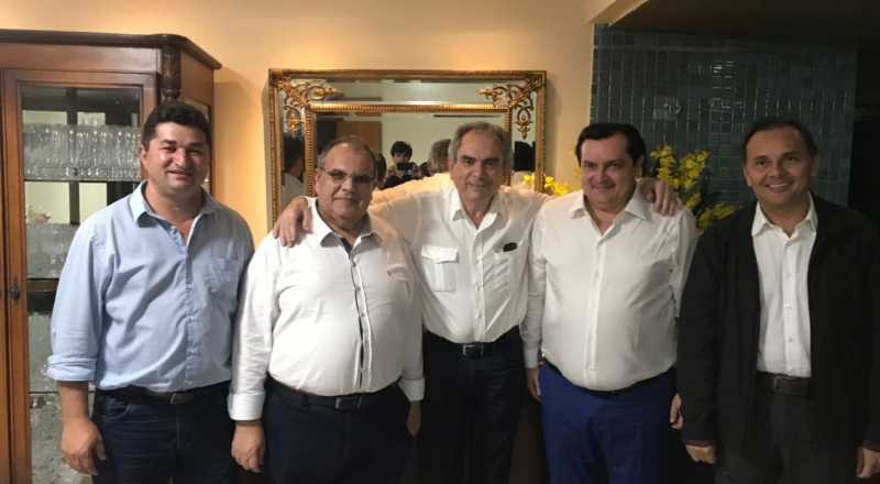 t Rômulo Gouveia se reúne com Ministro e solicita retomada da Operação Pipa no Cariri