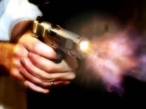 tiro-arma-de-fogo-300x225 Jovem é assassinado a tiros em zona rural de São José dos Cordeiros