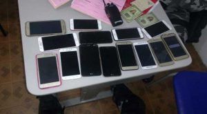 PM-prende-suspeitos-de-roubos-de-celulares-no-São-João-de-Patos-300x165 PM prende suspeitos de roubos de celulares no São João de Patos