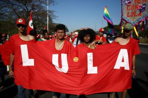 LULA-300x200 Com ato em Brasília, PT deve registrar candidatura de Lula nesta quarta