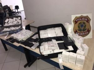celualr-sem-nota-300x224 Polícia Federal prende dupla por importação clandestina