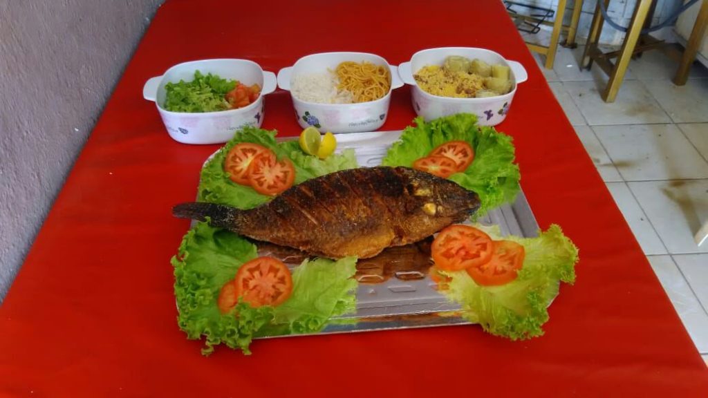 peixe-2-1024x576 Em Monteiro: Restaurante Casa do Xerém, Quentinha R$ 8,00 reais