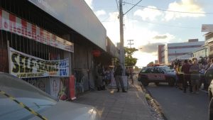 restaurante-300x169 Dupla é presa suspeita de balear policial e matar cliente em restaurante de João Pessoa