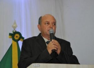 timthumb-5-1-300x218 Presidente da Câmara comemora vitória com apoio das lideranças de Monteiro