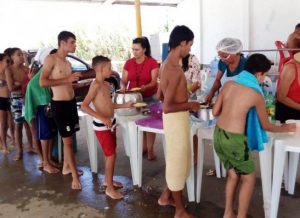 timthumb-7-300x218 Alunos da Escola Bento Tenório de Monteiro comemoram dia das crianças em parque aquático