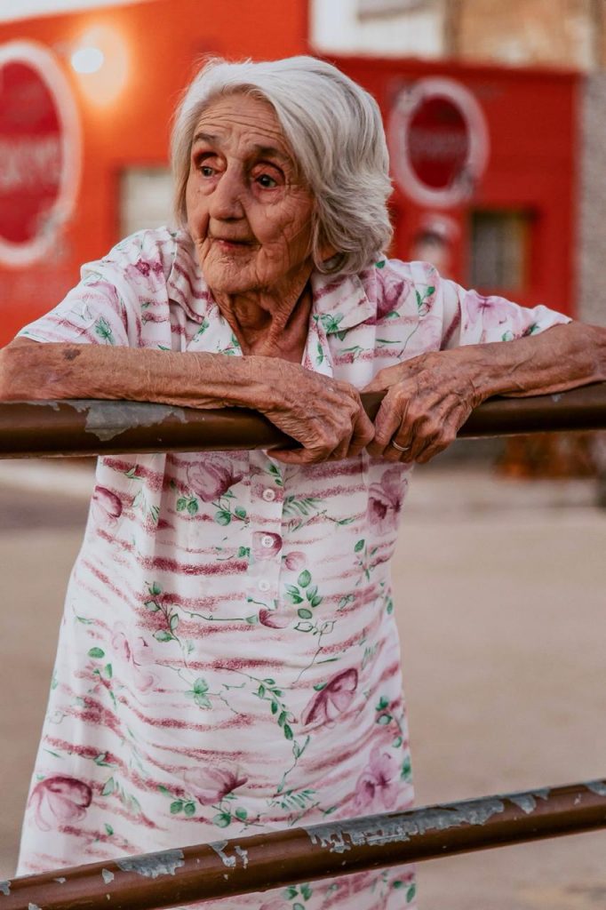 cotinhashow3-682x1024 Aos 97 anos, vovó Monteirense é sucesso nas redes sociais