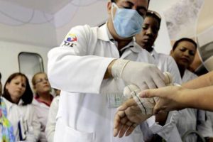 saude-brasil-programa-mais-medicos-cuba-20130923-03-original-300x200 Programa Mais Médicos abre vagas para Monteiro e outras cidades do Cariri