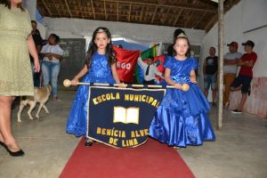 ABC_Benícia_Sta-Catarina04-300x200 Escolas Municipais realizam cerimônias de formatura do ABC e conclusão dos 9º ano
