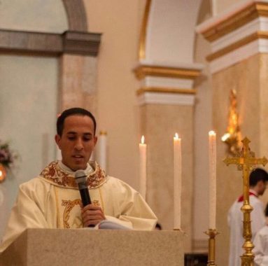 pe_isaias-600x595-383x380 Diocese escolhe novo pároco para cidade de Monteiro