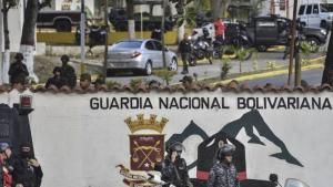 000_1cg45h_0-1 Militares são presos após rebelião contra Maduro