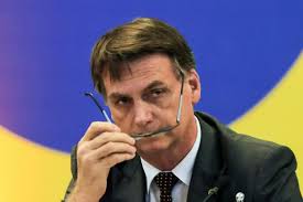 images PREVIDÊNCIA: Bolsonaro propõe idade mínima de 62 anos para homens e 57 para mulheres