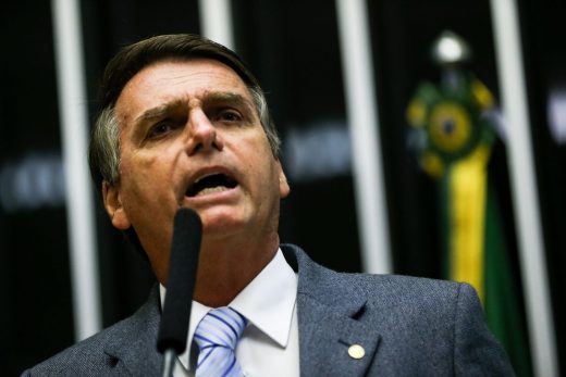 1064001-1-02.02.2017_mcamg-9890-1-520x347 Bolsonaro diz que hoje “bate o martelo” sobre reforma da Previdência