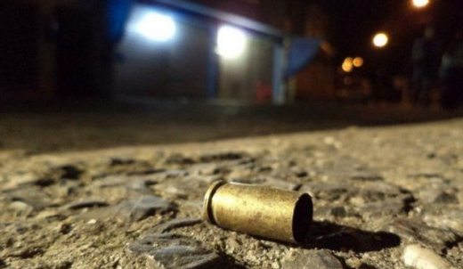 ASDF-1-520x302 Homem é atingido com vários tiros em Sertânia