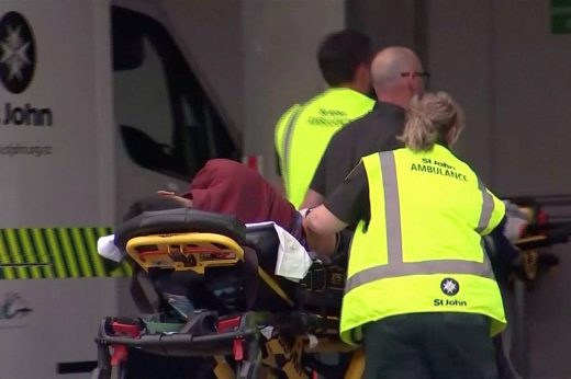 Ataque-a-tiros-em-mesquitas-na-Nova-Zelândia-520x346 Ataque a tiros em mesquitas na Nova Zelândia deixa 49 mortos