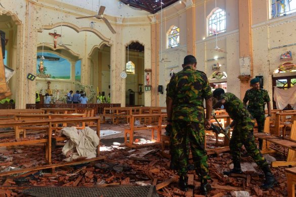 15559319445cbda328b5488_1555931944_3x2_lg-585x390 Sri Lanka culpa grupo jihadista por ataques que mataram 290 pessoas na Páscoa